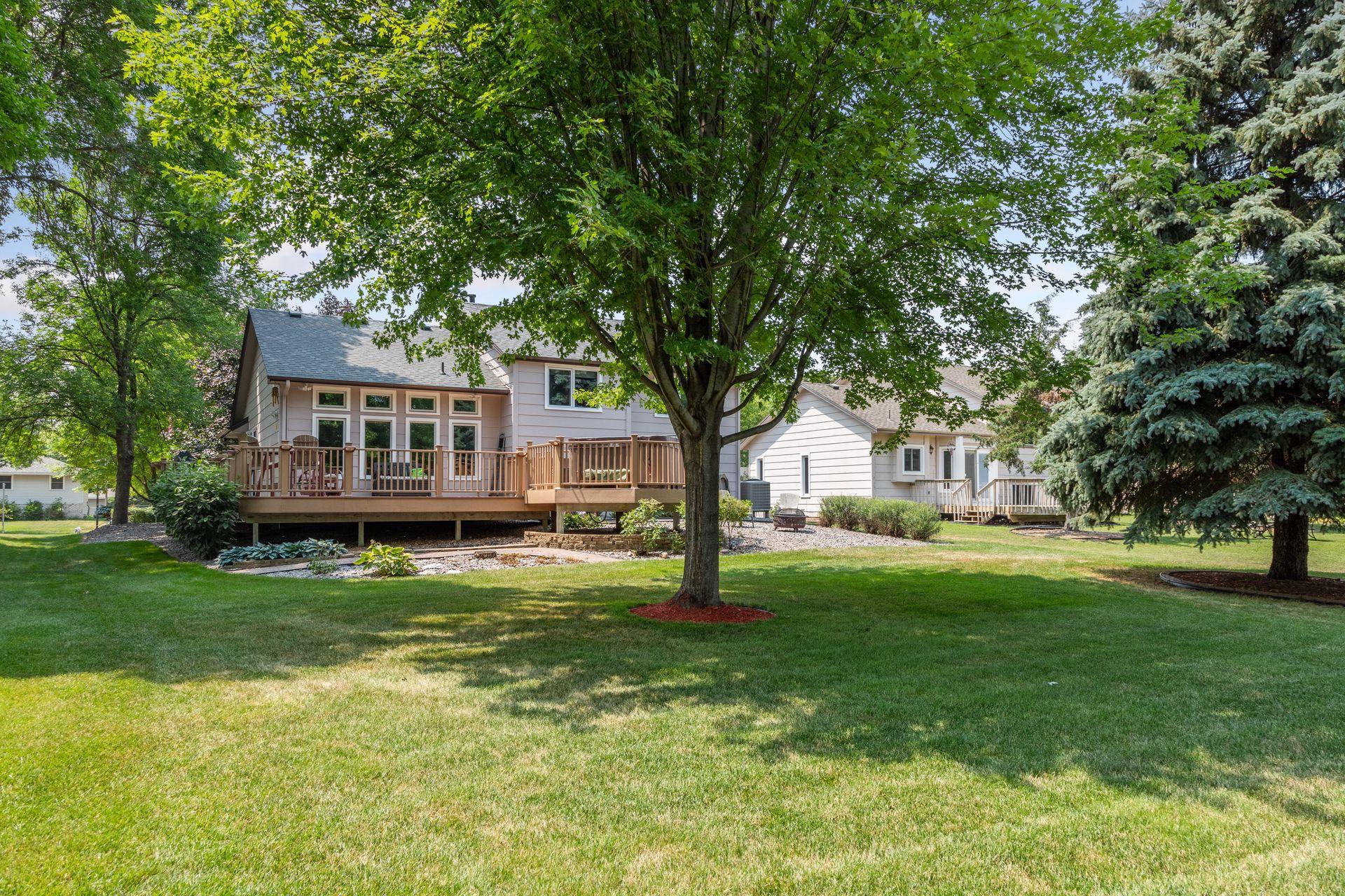14870 Hayes Road Apple Valley, MN 55124 - Photo 38 of 40 Gallery Image 38