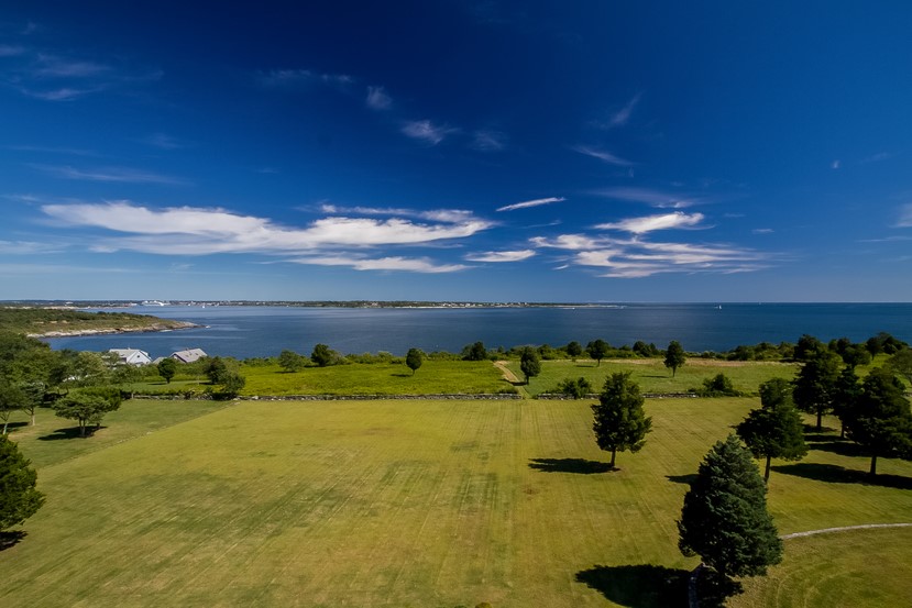 589 Beavertail Road Jamestown, RI 02835 - Photo 30 of 35