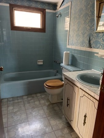 51 Boot Pond Road Plymouth, MA 02360 - Photo 9 of 24 Gallery Image 9
