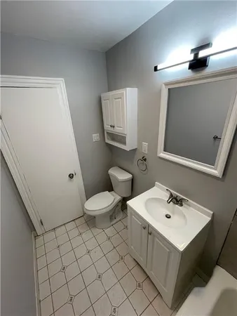 $1,300 | 2404 South 18th Street, Unit 2, Pittsburgh, PA 15203