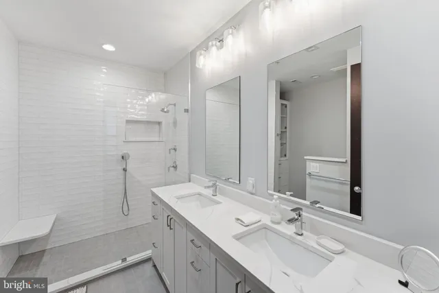 $799,900 | 12025 New Dominion Parkway, Unit 103, Reston, VA 20190