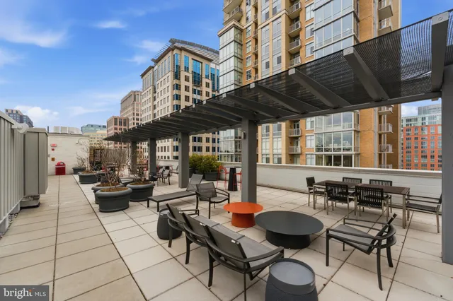 $799,900 | 12025 New Dominion Parkway, Unit 103, Reston, VA 20190