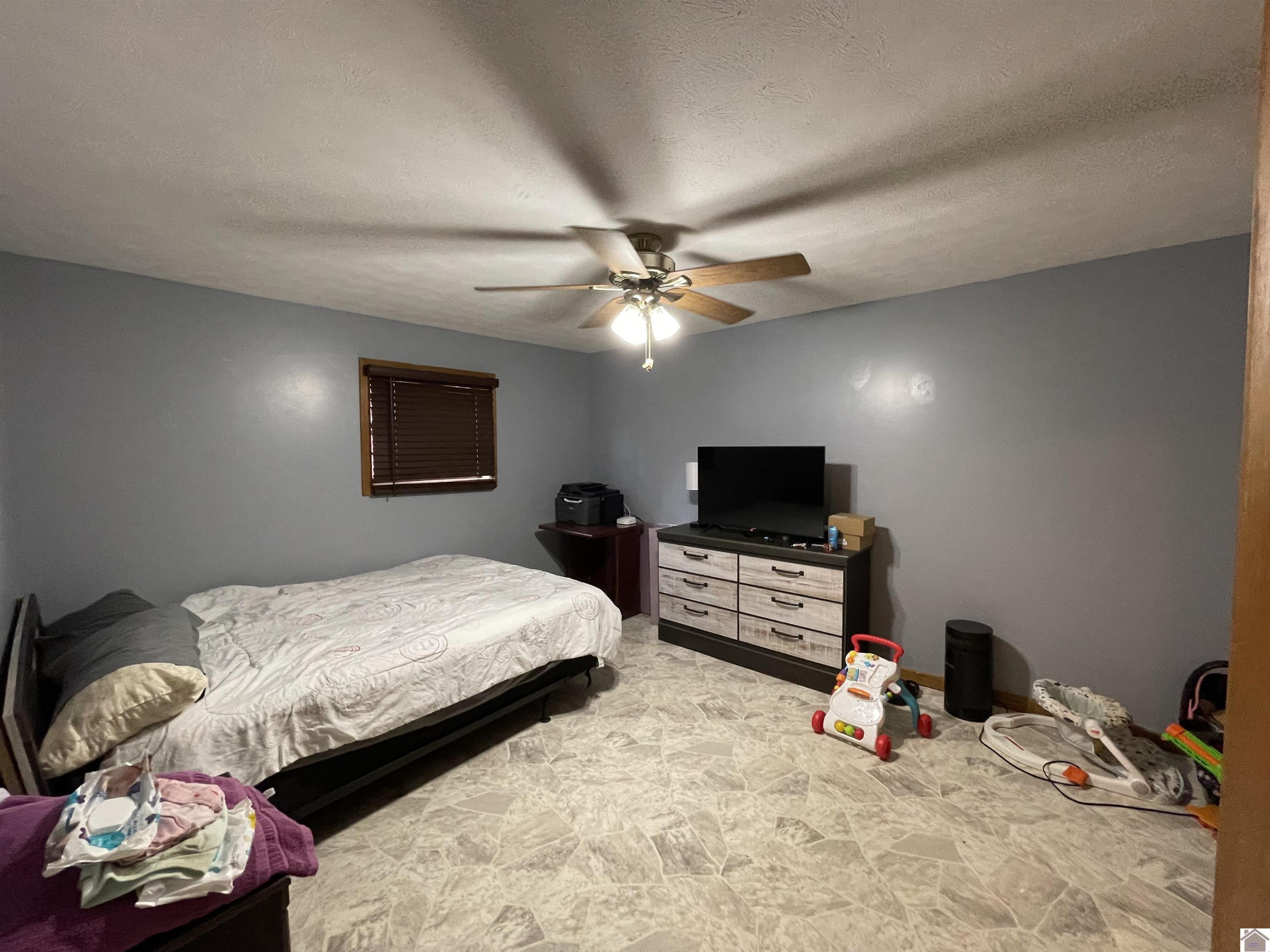 153 Fritts Road Marion, KY 42064 - Photo 18 of 35 Photo 18