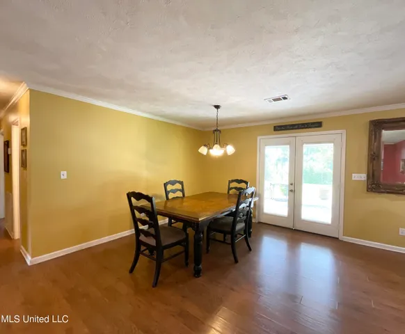 $179,900 | 814 Windsor Road, Grenada, MS 38901