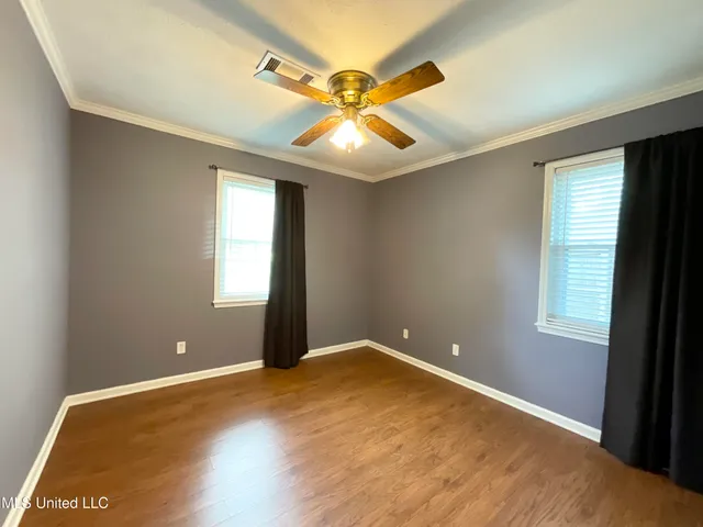 $179,900 | 814 Windsor Road, Grenada, MS 38901