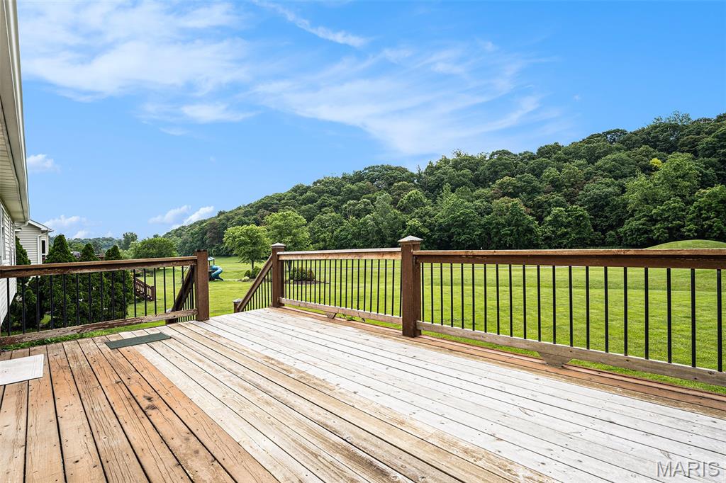 2276 Fairway High Ridge, MO 63049 - Photo 26 of 30