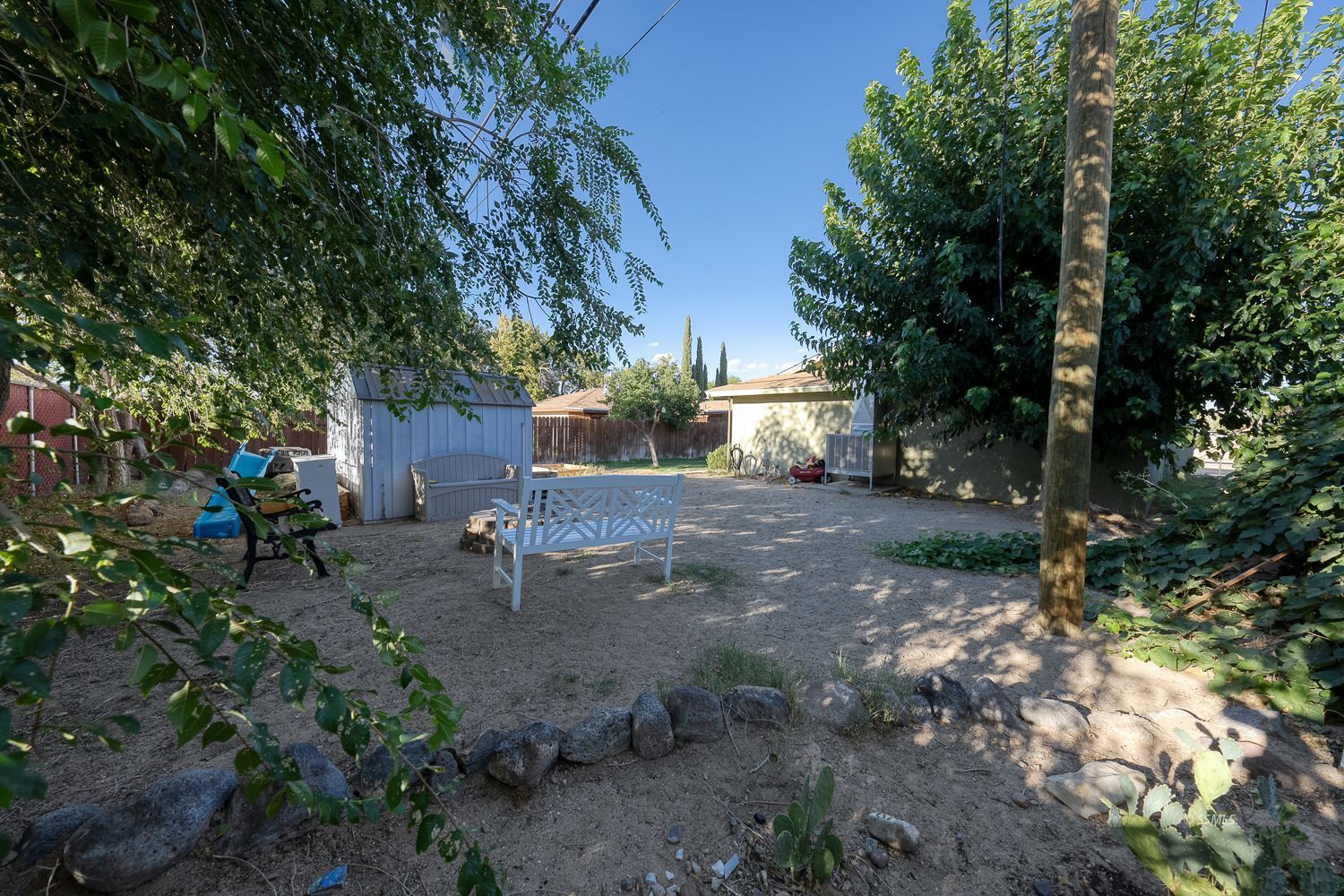 617 South Downs Street Ridgecrest, CA 93555 - Photo 26 of 34 a garden view with a seating space