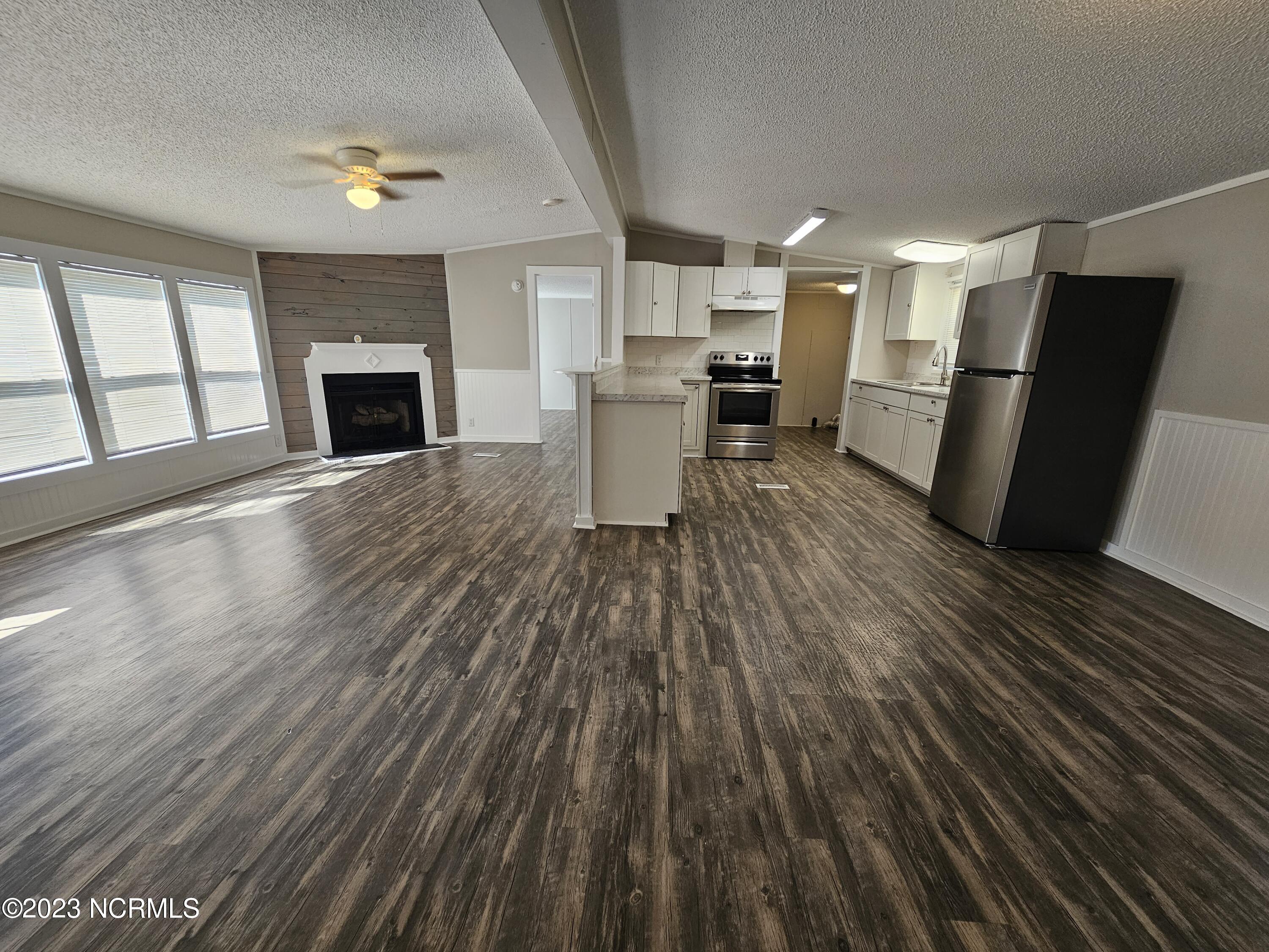 4609 Cove Road Wilmington, NC 28405 - Photo 20 of 31 20230827_104359