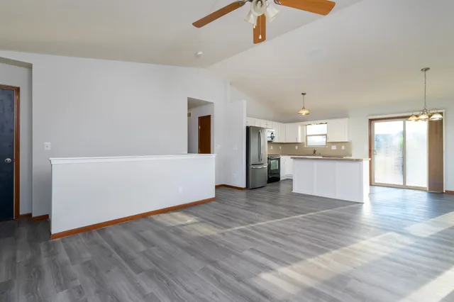 $260,000 | 6951 North Grove Street, Park City, KS 67219