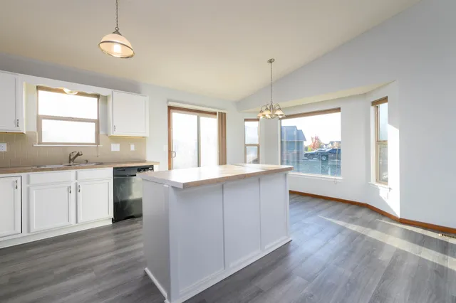 $260,000 | 6951 North Grove Street, Park City, KS 67219