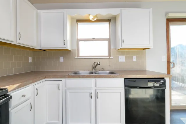 $260,000 | 6951 North Grove Street, Park City, KS 67219