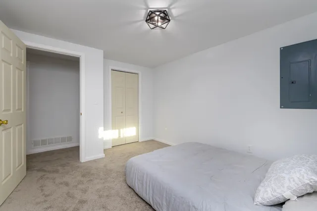 $260,000 | 6951 North Grove Street, Park City, KS 67219