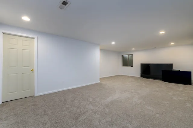 $260,000 | 6951 North Grove Street, Park City, KS 67219