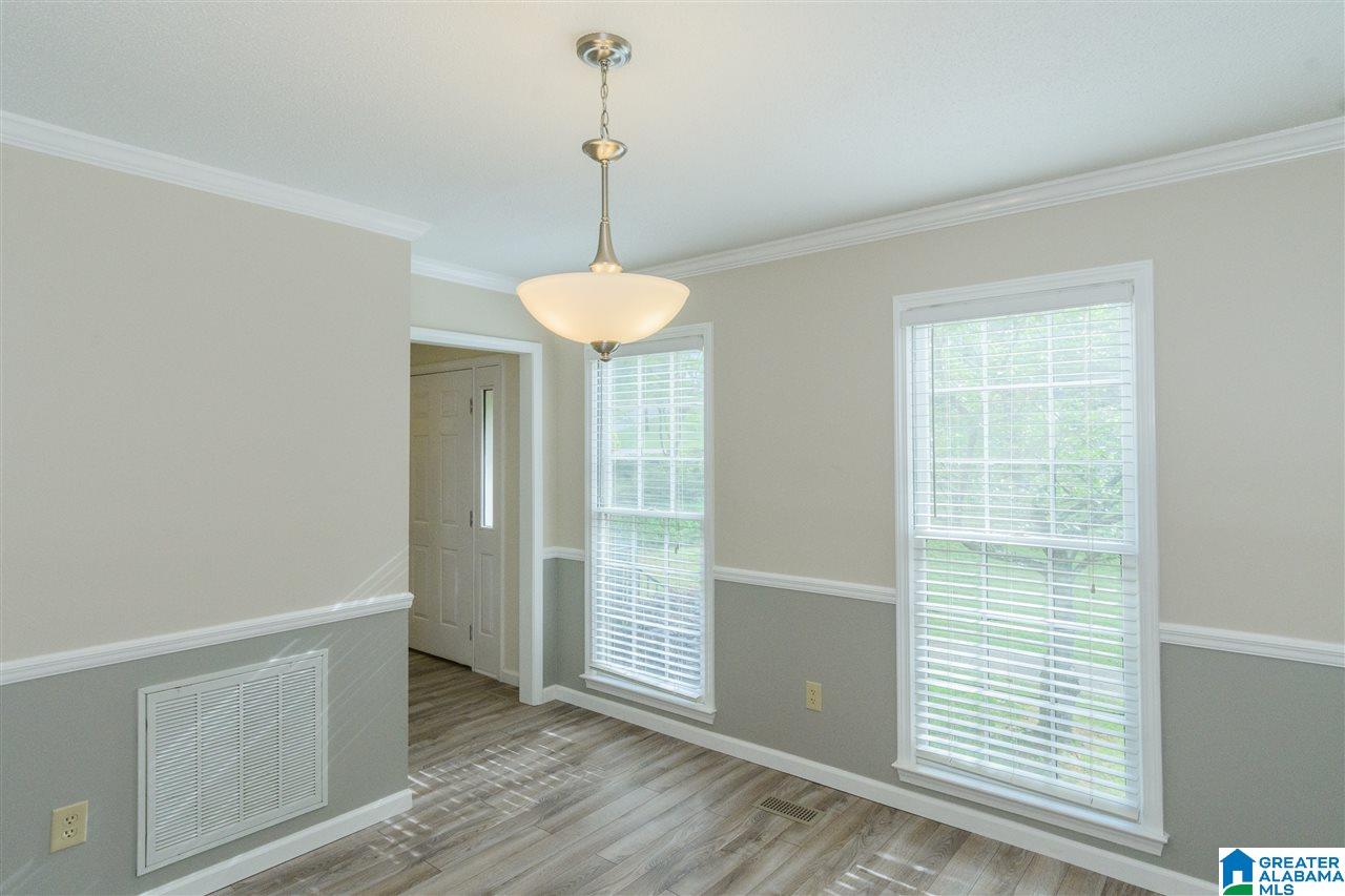 1043 Independence Court Alabaster, AL 35007 - Photo 11 of 39