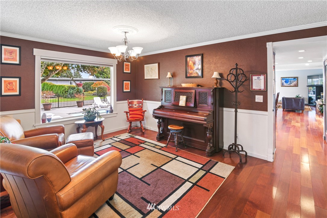 15155 Starr Road Southeast Olalla, WA 98359 - Photo 23 of 40 Gallery Image 23
