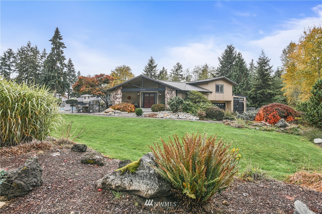 15155 Starr Road Southeast Olalla, WA 98359 - Photo 5 of 40 Gallery Image 5
