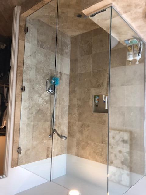 74130 Pele Place Palm Desert, CA 92211 - Photo 10 of 19 a bathroom with a shower