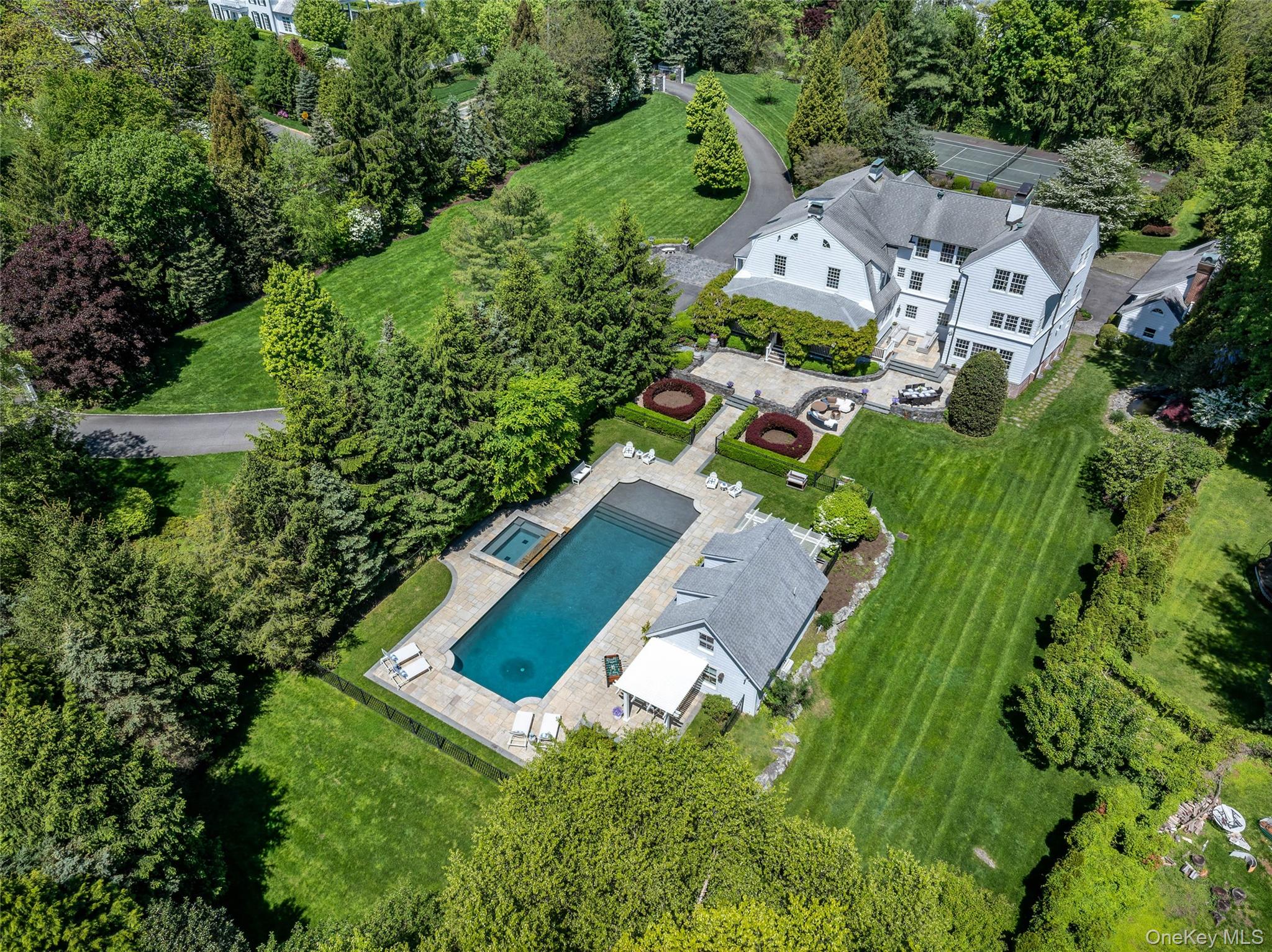 280 Highland Road Rye, NY 10580 - Photo 2 of 50