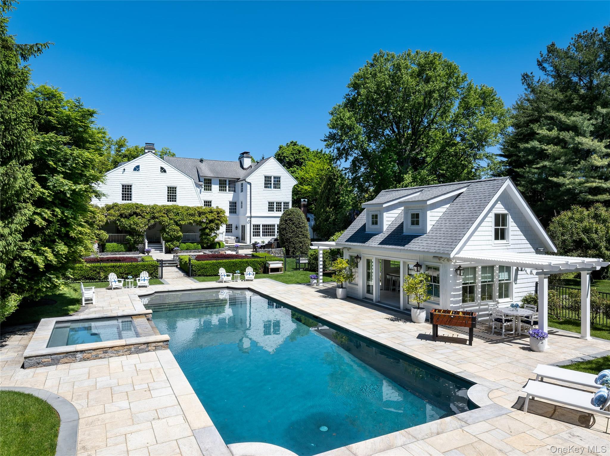 280 Highland Road Rye, NY 10580 - Photo 3 of 50
