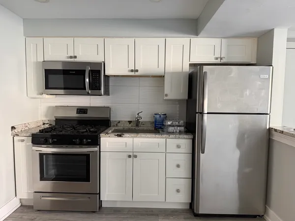 $1,500 | 8301 O Connor Drive, Unit GE, River Grove, IL 60171