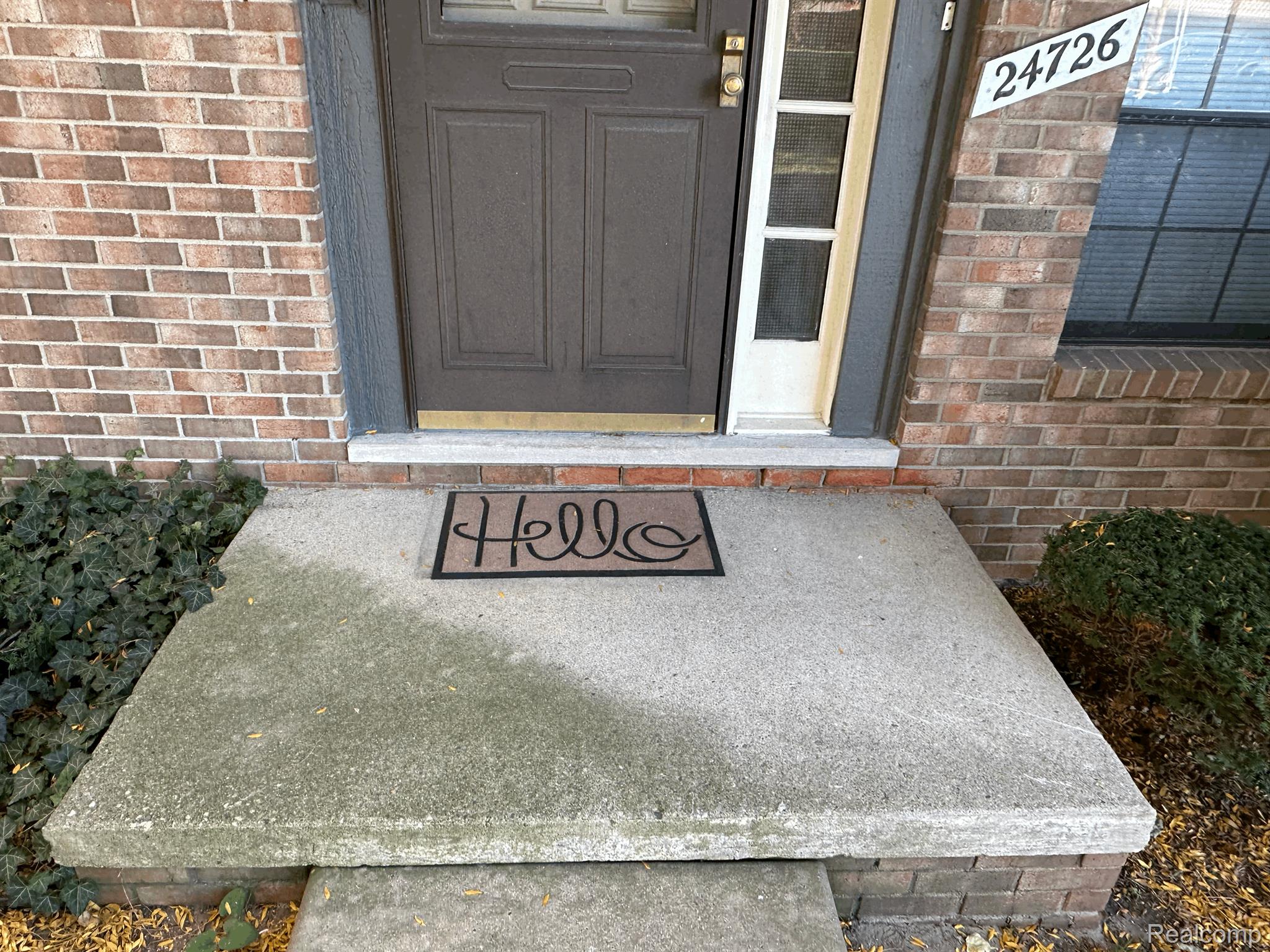 24726 Chalk Farm Road West Warren, MI 48091 - Photo 3 of 49 Gallery Image 3