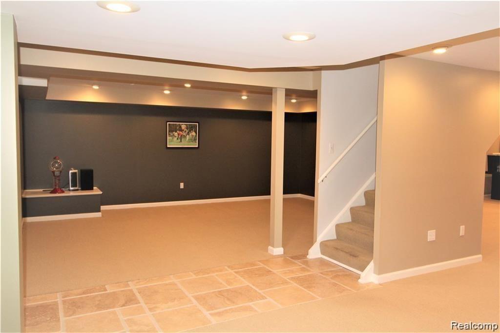 37642 Eight Mile Road Farmington Hills, MI 48167 - Photo 24 of 25