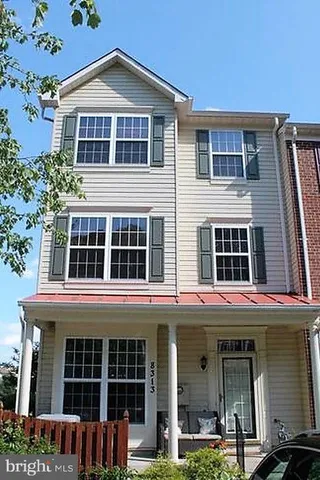 $2,850 | 8313 Sanderling Way, Unit 21, Lorton, VA 22079