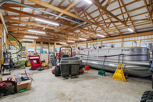 $450,000 | 8600 West 250 North, Shipshewana, IN 46565