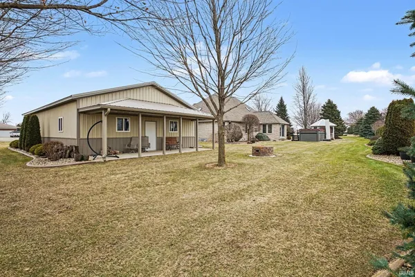 $450,000 | 8600 West 250 North, Shipshewana, IN 46565