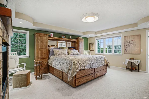 $450,000 | 8600 West 250 North, Shipshewana, IN 46565