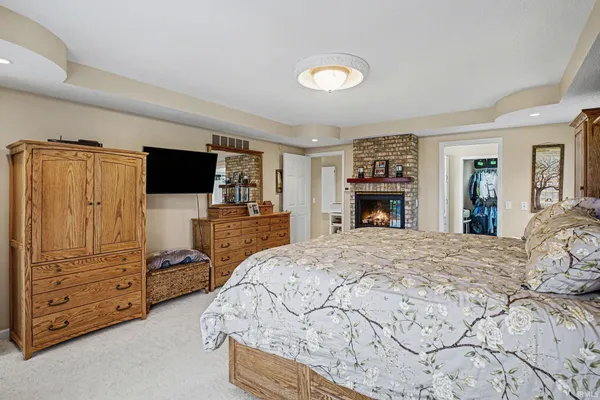 $450,000 | 8600 West 250 North, Shipshewana, IN 46565