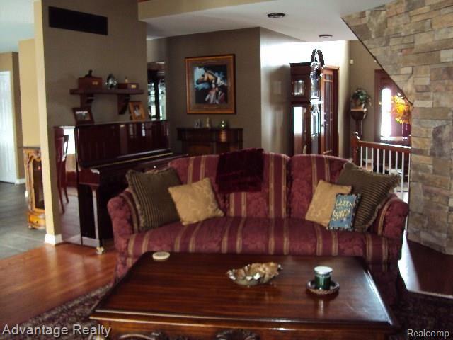 22650 Armada Center Road Armada, MI 48005 - Photo 14 of 68 DSC02092.jpg