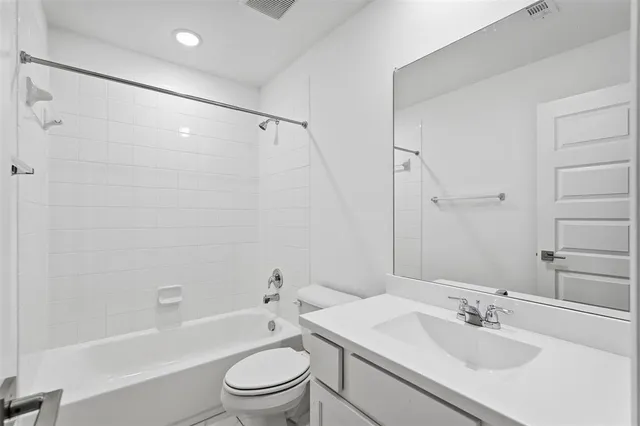 $2,950 | 5737 Miriam Drive, Forney, TX 75126