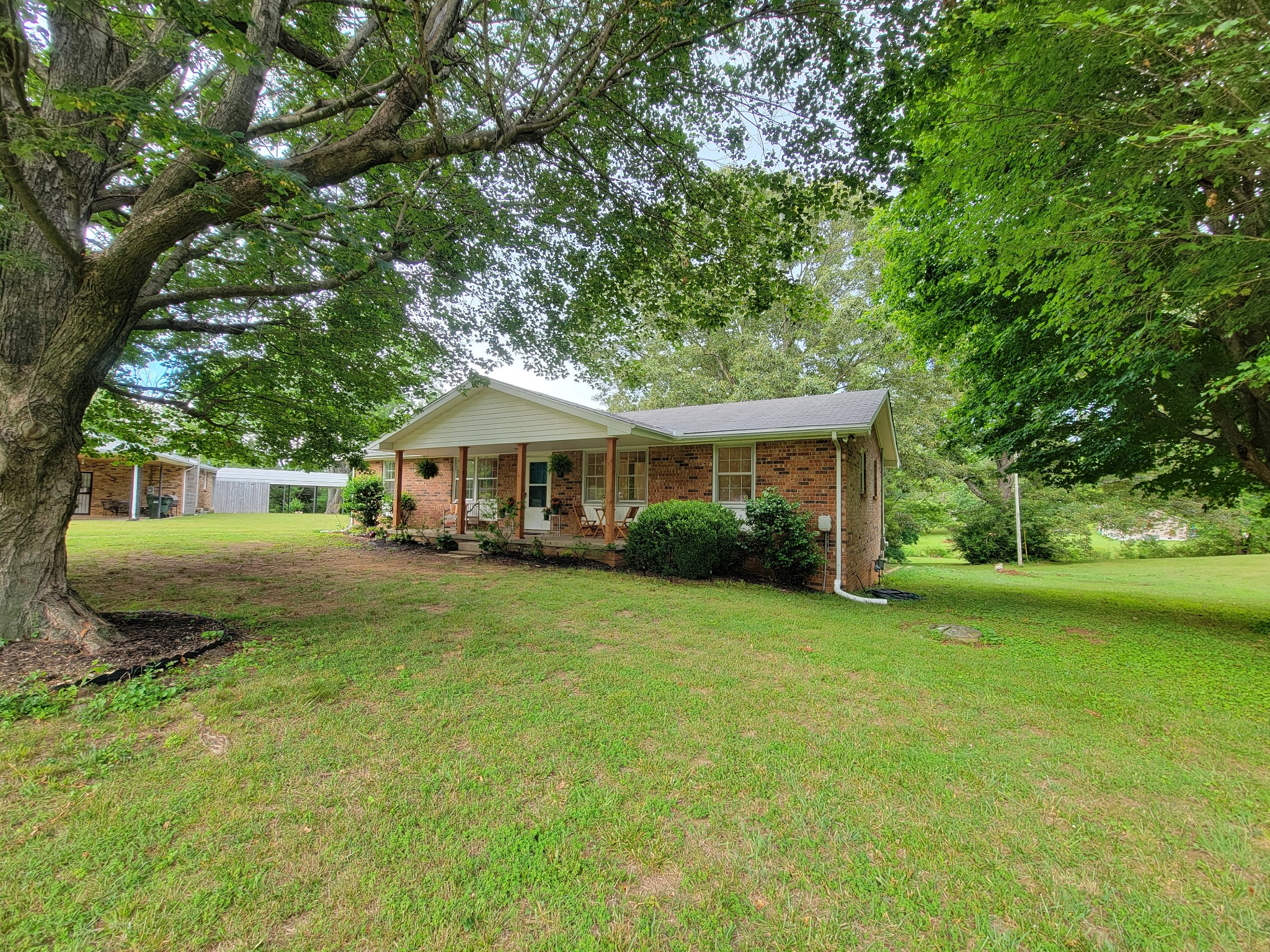 300 Hyndman Road Dickson, TN 37055 - Photo 3 of 69 Gallery Image 3