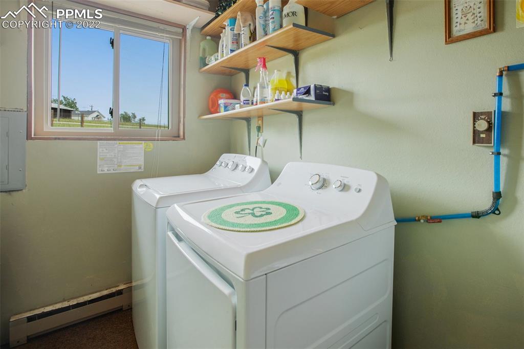 12 Ridge Drive Divide, CO 80814 - Photo 29 of 49 a utility room with dryer and washer