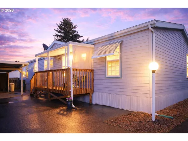 $163,208 | 32935 Southwest Oakview Court, Cornelius, OR 97113