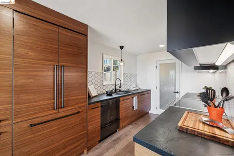 $995,000 | 255 Stanford Avenue, Kensington, CA 94708