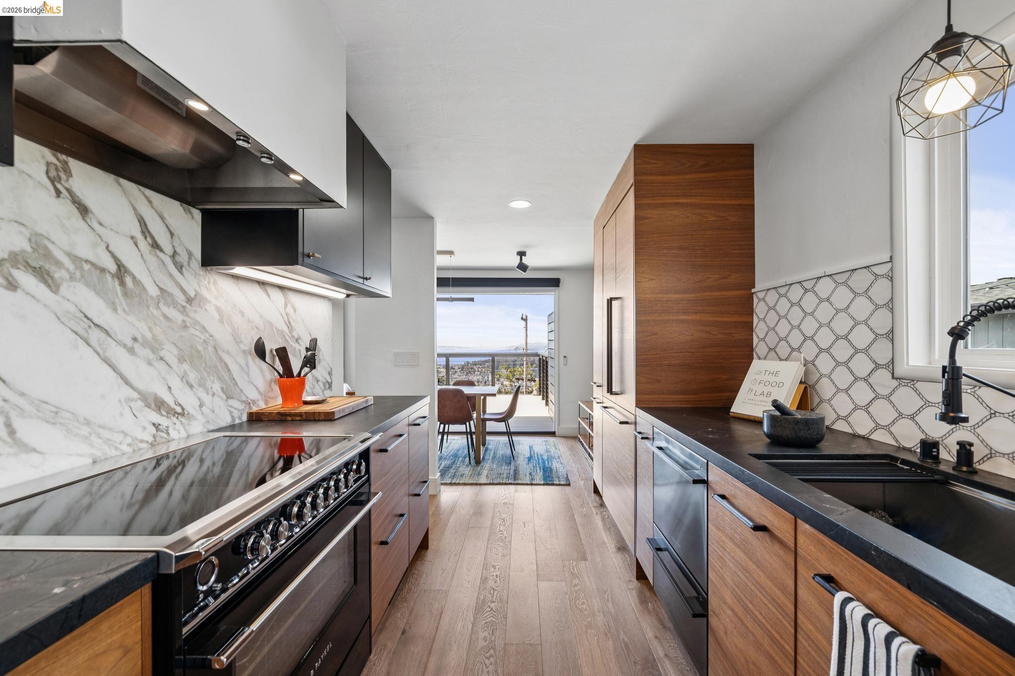 255 Stanford Avenue Kensington, CA 94708 - Photo 3 of 47