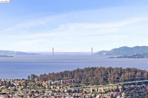 $995,000 | 255 Stanford Avenue, Kensington, CA 94708