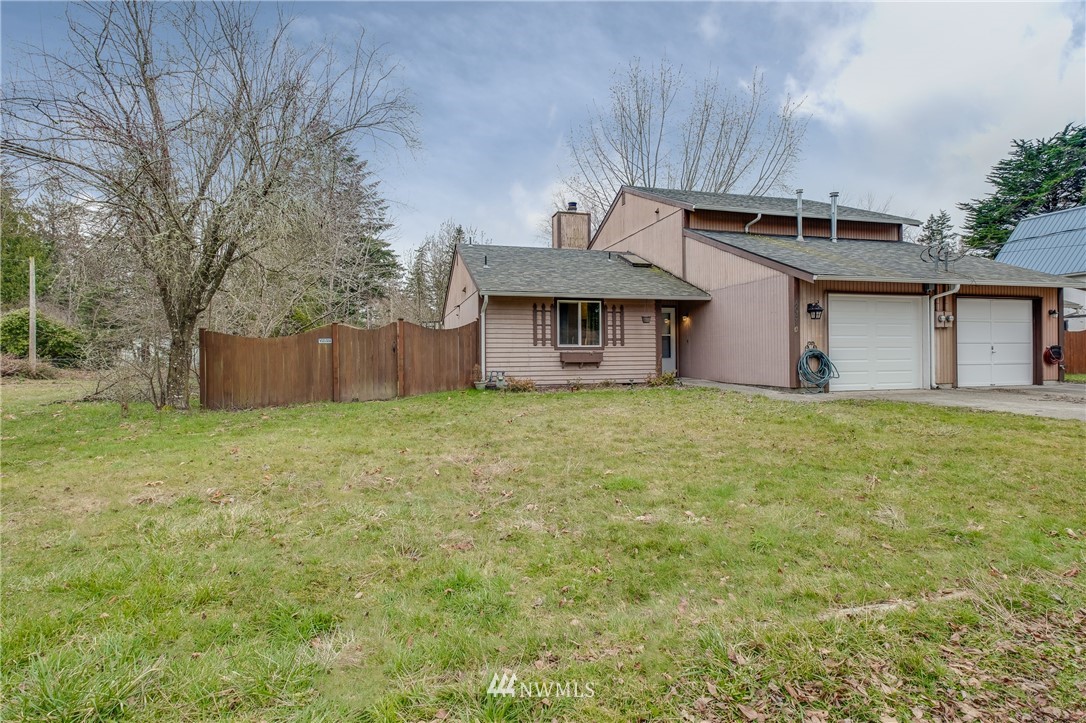 4031 Ridgeway Place, Unit A Bremerton, WA 98312 - Photo 1 of 25 Gallery Image 1