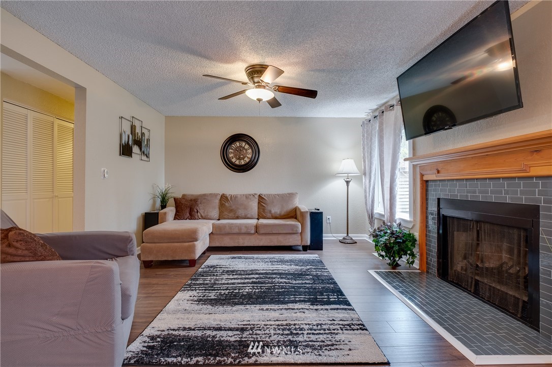 4031 Ridgeway Place, Unit A Bremerton, WA 98312 - Photo 8 of 25 Gallery Image 8