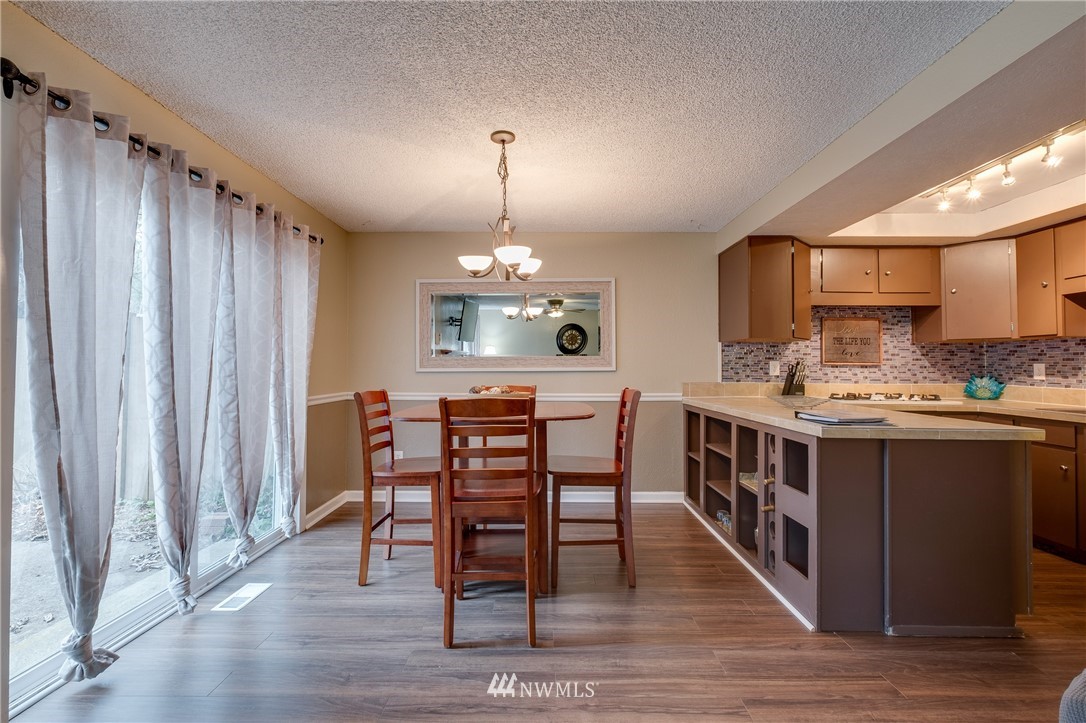 4031 Ridgeway Place, Unit A Bremerton, WA 98312 - Photo 9 of 25 Gallery Image 9