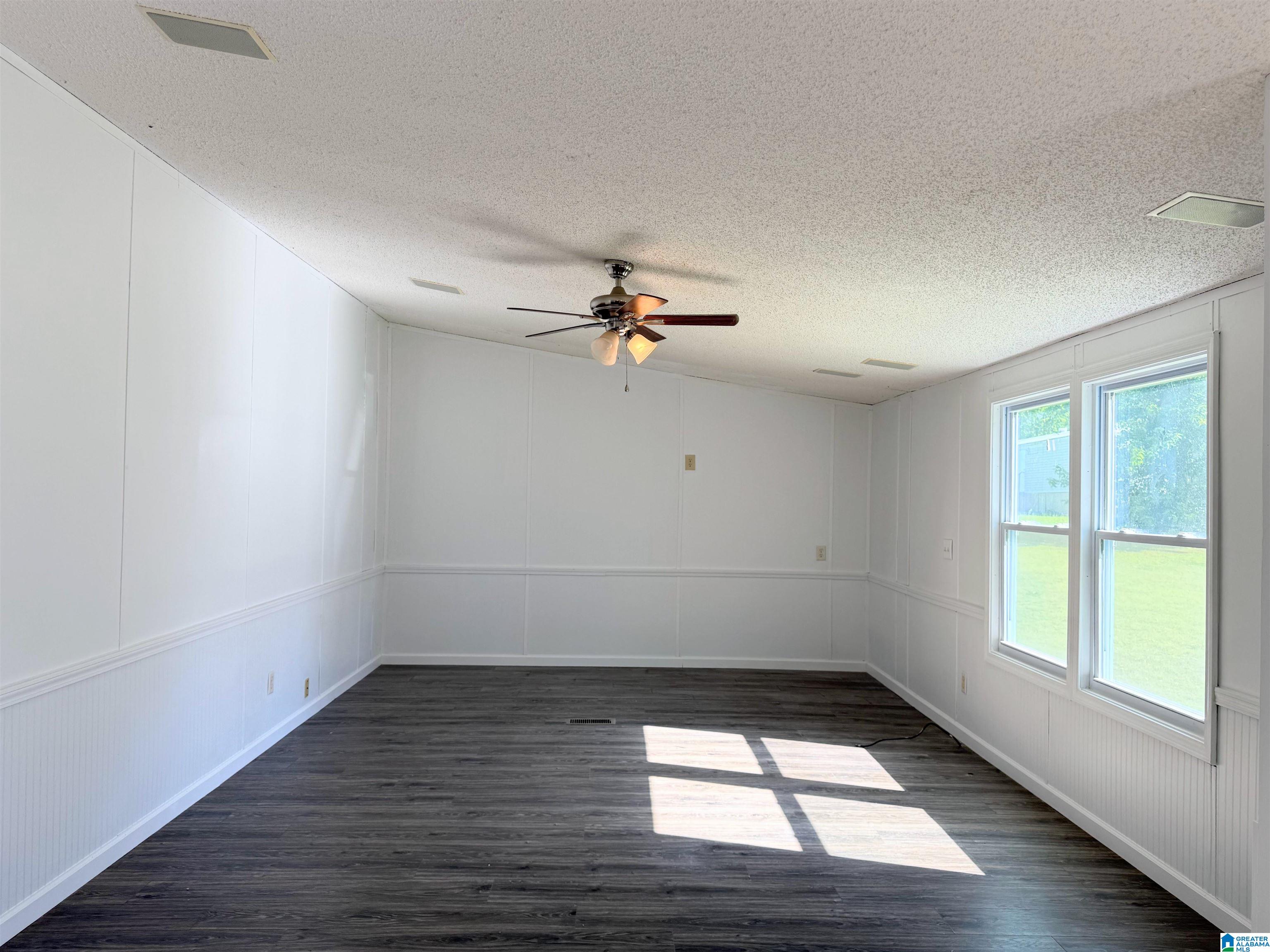 506 1st Avenue Fruithurst, AL 36262 - Photo 4 of 18