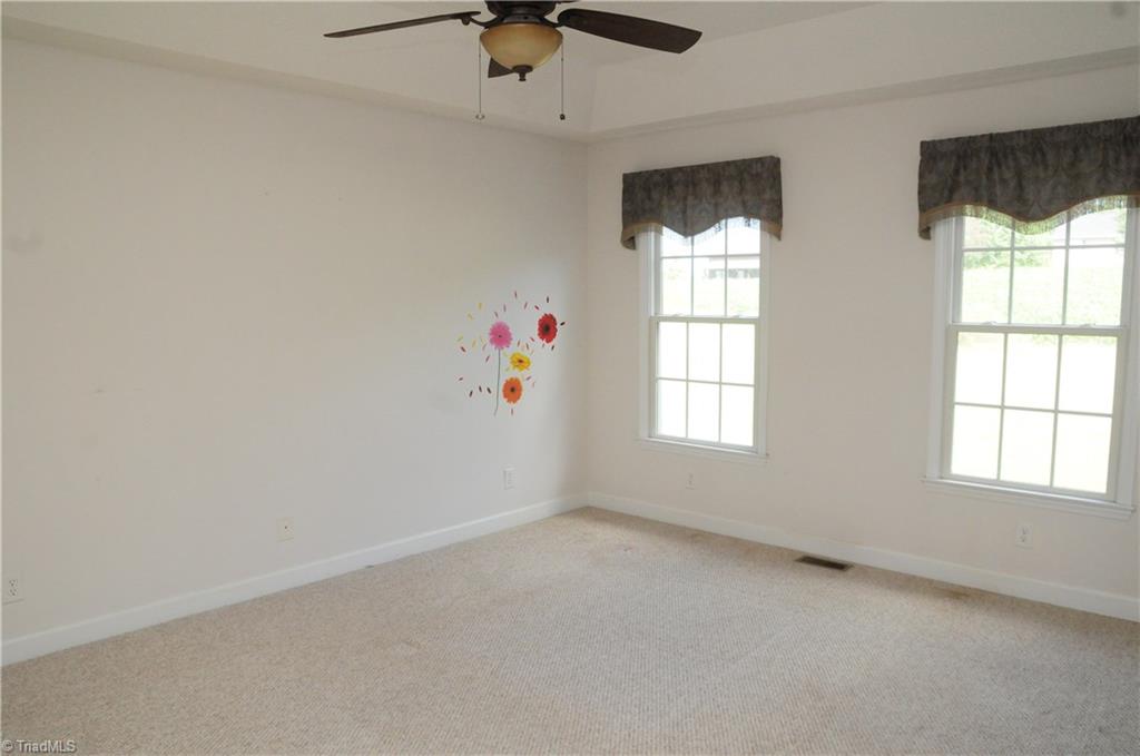 443 Stoney Ridge Road Winston-Salem, NC 27107 - Photo 9 of 16 Gallery Image 9