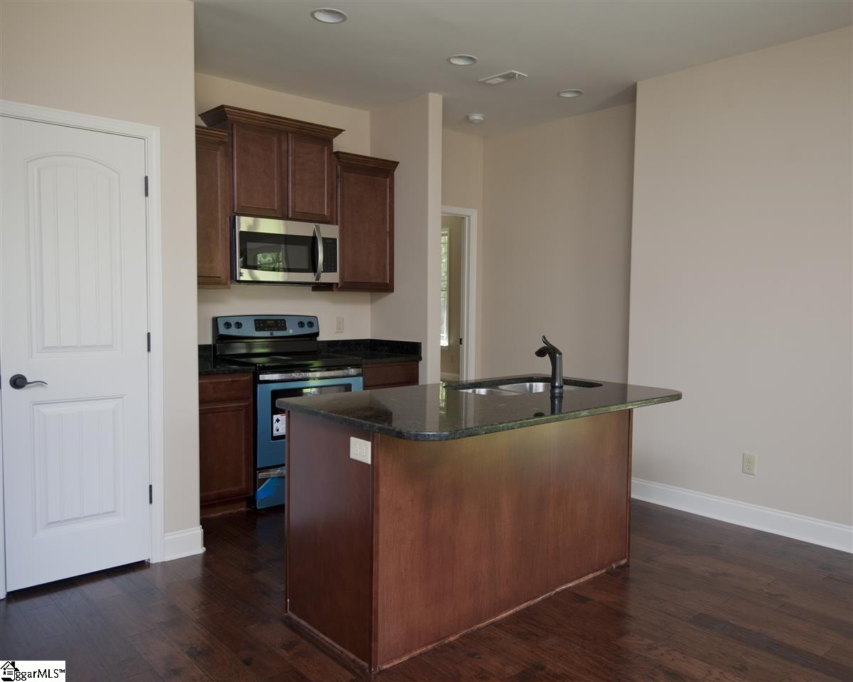 10 Donemere Way Fountain Inn, SC 29644 - Photo 9 of 18 Gallery Image 9