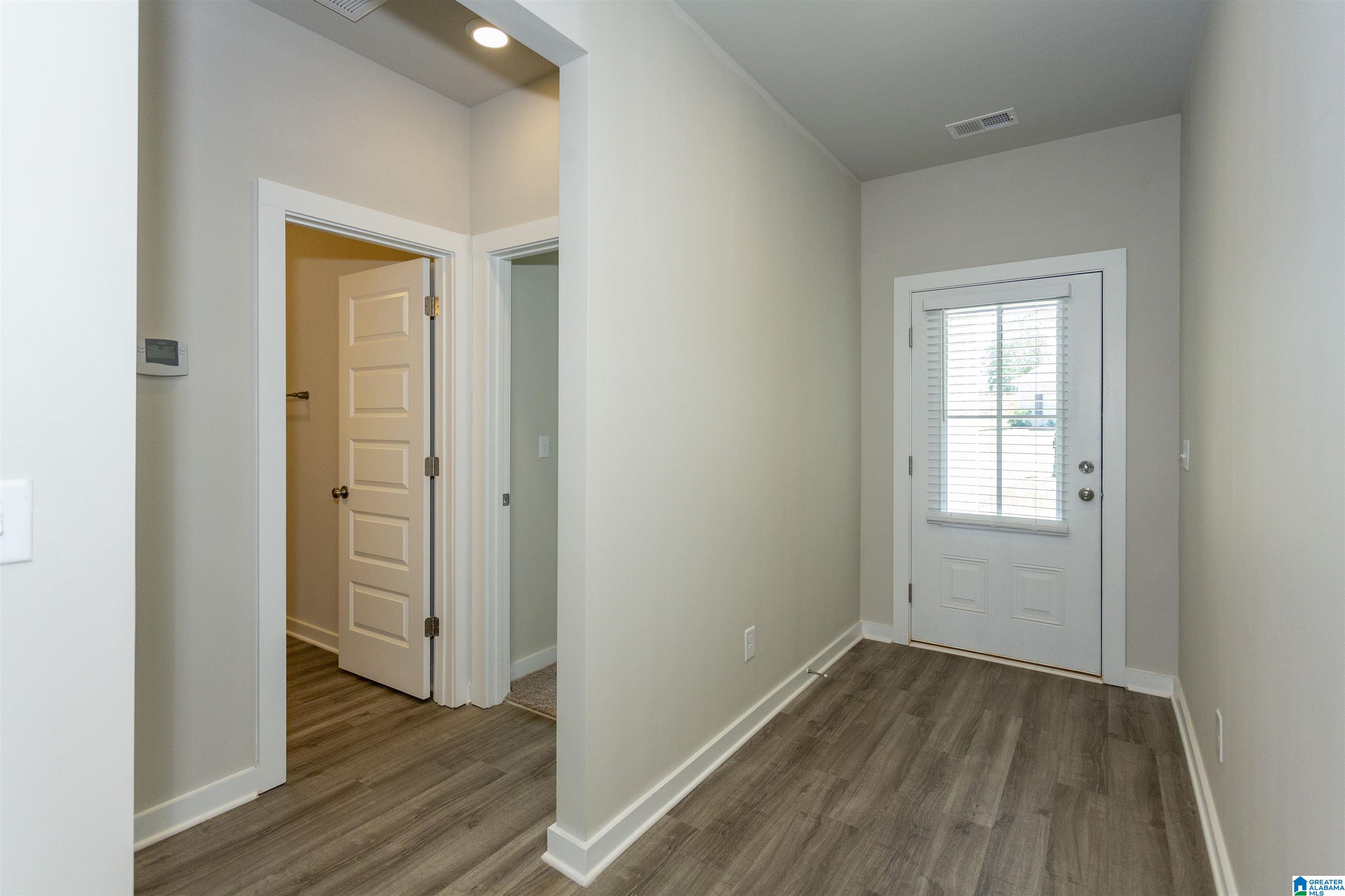270 Ridgeview Circle Jemison, AL 35085 - Photo 11 of 45