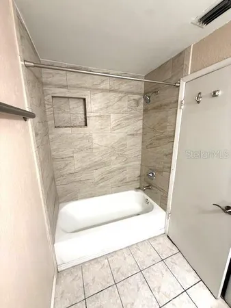 $1,850 | 14210 Village View Drive, Tampa, FL 33624