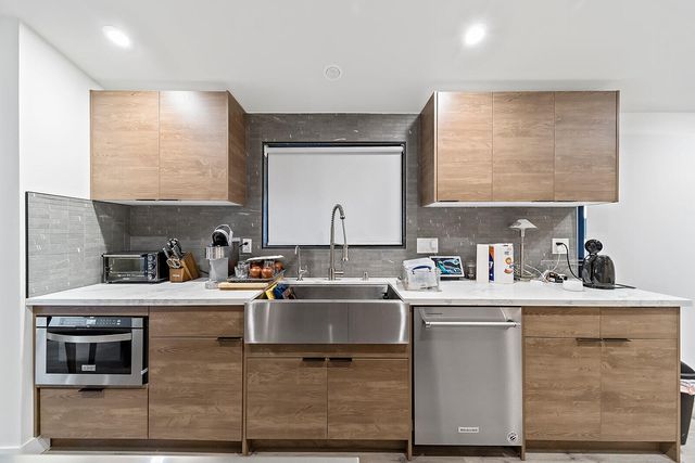 $5,990 | 2311 East Curtis Court, Glendora, CA 91740