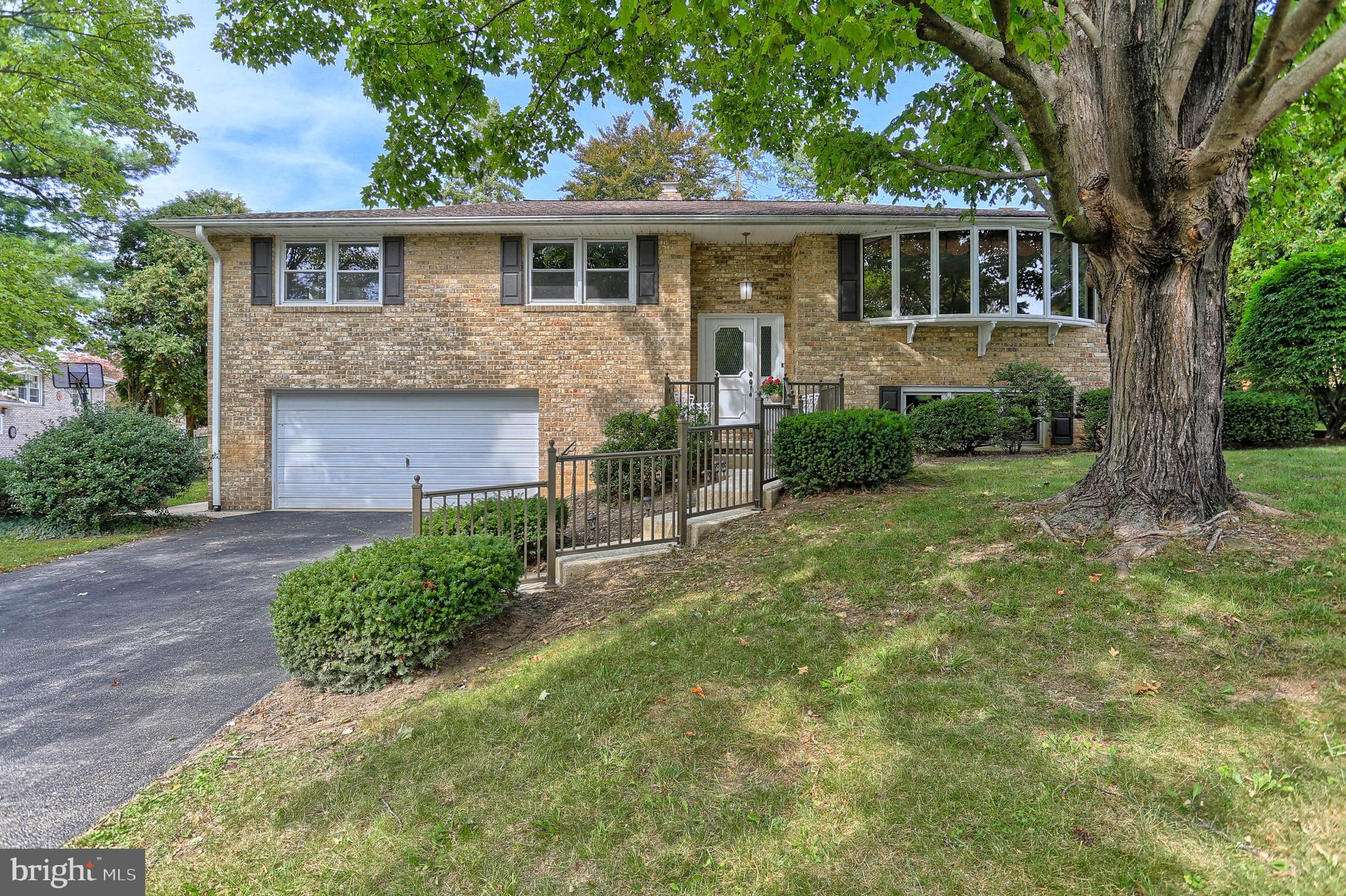 315 Tri Hill Road York, PA 17403 - Photo 2 of 40 Gallery Image 2