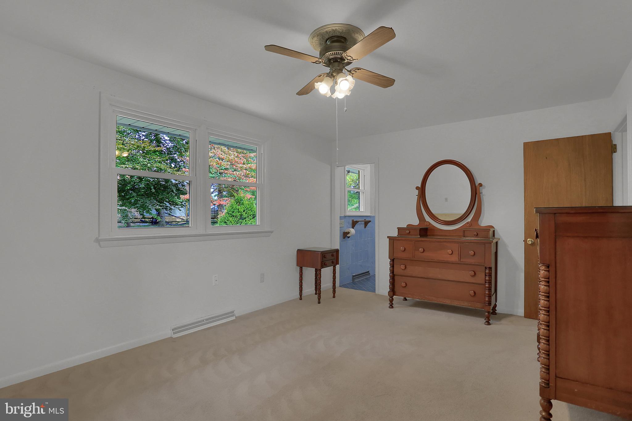 315 Tri Hill Road York, PA 17403 - Photo 29 of 40 Gallery Image 29